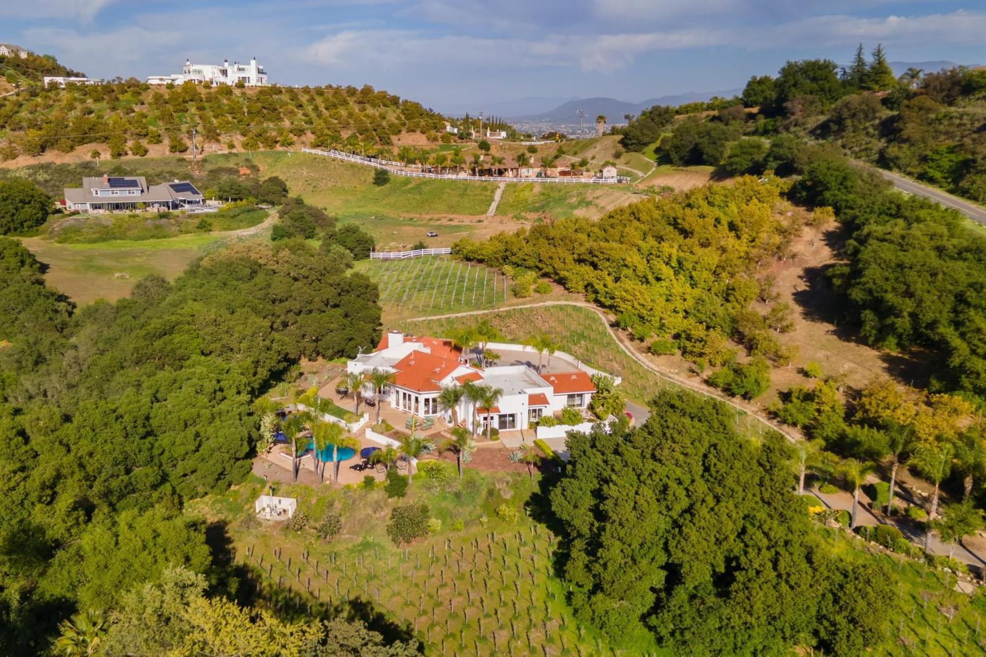 Grapevine By Avantstay Secluded 5Br Villa 4 Acres Of Vineyards Avo Groves Темекула Екстериор снимка